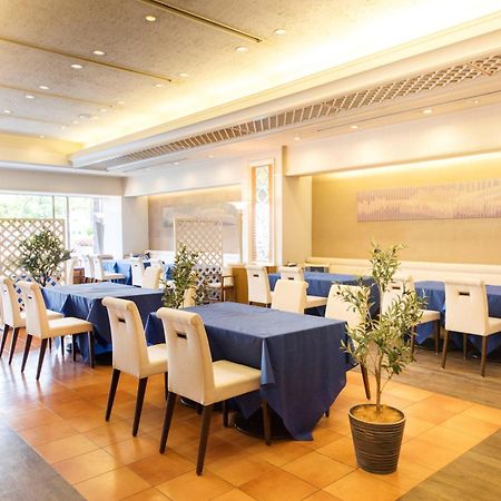 Kure Hankyu Hotel Екстер'єр фото